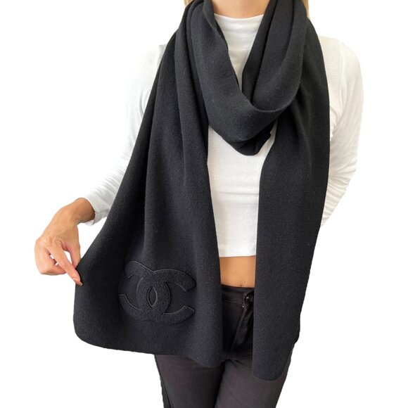 CHANEL Vintage CC Big Logo Muffler Scarf Wrap Accessory Black Cashmere [105645] - Picture 1 of 10